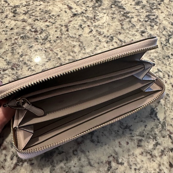 Kate Spade Glimmer Zip Around Wallet (Rose Gold) - LIKE NEW!! - Picture 5 of 8